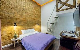 Kyiv Brown Loft